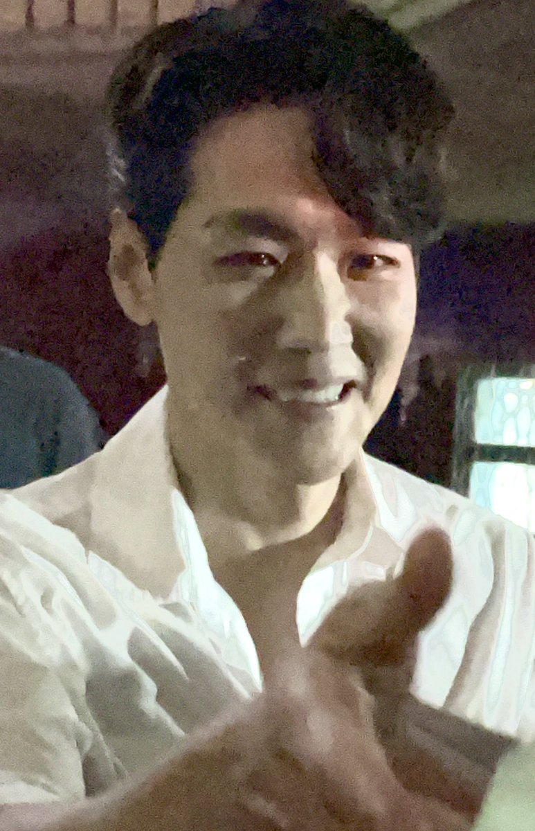k0ngstar_'s tweet photo. 초밀착 착순이 얼굴••• https://t.co/Aj4WdVH0Uw