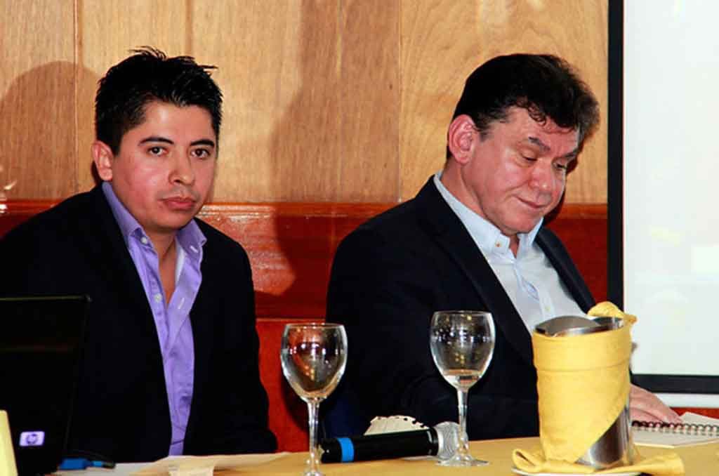 eramiren2021's tweet photo. Saben porque está desatado @ArielAnaliza ?

Porque se la acaban los contratos a su esposa Magda Núñez y a su socio Leon Valencia.

Voté por esto https://t.co/zNGl8FPQiB