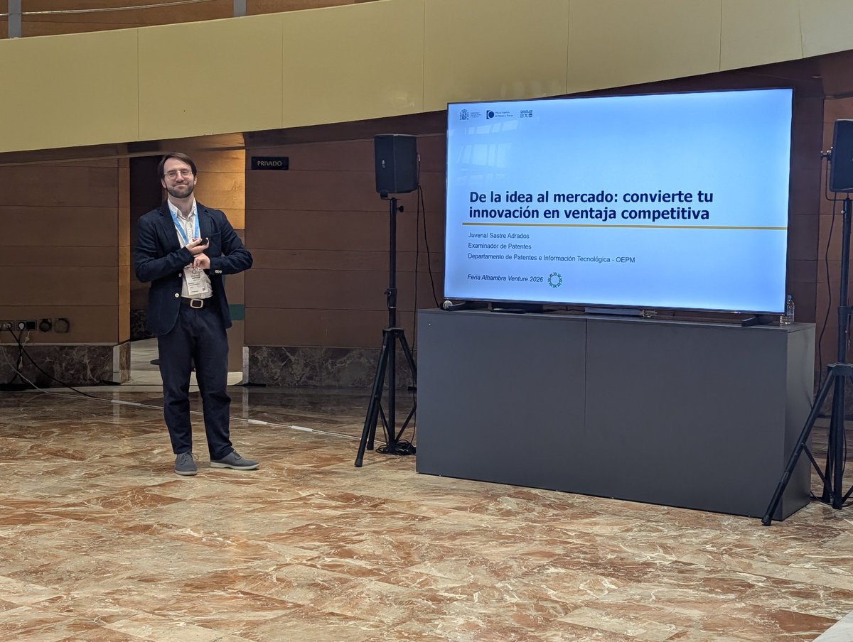 AlhambraVenture's tweet photo. 💡 Juvenal Sastre (@OEPM_es) explica cómo convertir tu innovación en ventaja competitiva protegiendo la propiedad industrial. 
#AlhambraVenture2026 #AlhambraVenture #PropiedadIndustrial #Emprendimiento #OEPM https://t.co/ApLNJHJTXs