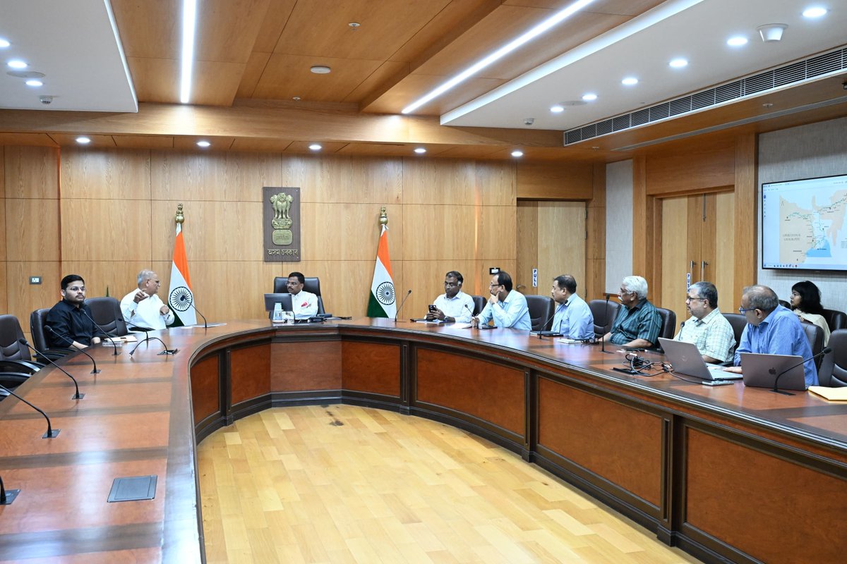 CSAssam_'s tweet photo. Held a discussion with Shri Raj Singh, Founder of Antara Luxury River Cruises—the operator of the world's longest river cruise, MV Ganga Vilas—on leveraging the immense potential of the Brahmaputra to position Assam as a globally recognised luxury river cruise destination. Emphasised integrating premium tourism experiences, including golf tourism, to create a distinctive, high-value tourism ecosystem.

Discussed a long-term vision involving over ₹500 crore of proposed investment in dedicated luxury river cruise vessels and supporting tourism infrastructure along the Brahmaputra, with focus areas including Chandrapur (Guwahati), Kurua, Silghat, Nimati Ghat and Majuli to strengthen Assam's river tourism network.

Stressed that tourism-led growth must directly benefit the people of Assam by prioritising employment for Assamese youth through industry-led skill development in hospitality, cruise operations, culinary services and marine engineering. The proposal has the potential to create around 5,000 direct and indirect employment opportunities, while strengthening local enterprises, artisans and community-based tourism.

Developing the Brahmaputra as a world-class inland water tourism corridor will unlock new avenues for investment, employment and sustainable economic growth, further reinforcing Assam's emergence as a leading global river tourism destination.