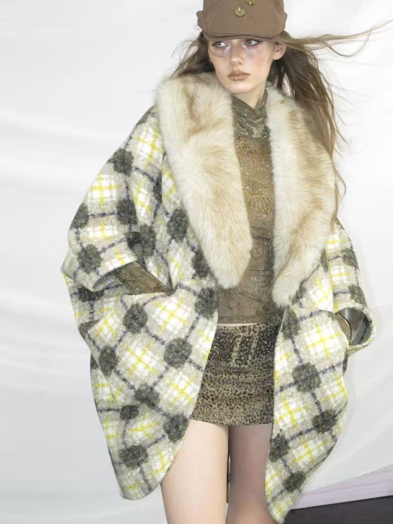 SophiaModelsINT's tweet photo. very pleased to announce that  Stella has secured her 5th contract and is heading to China! We're incredibly proud of her continued success and cant wait to see what she accomplishes next⭐🌟 

@stella.duplessis

#international #model #fahsion #yyc https://t.co/dWY853gHBo