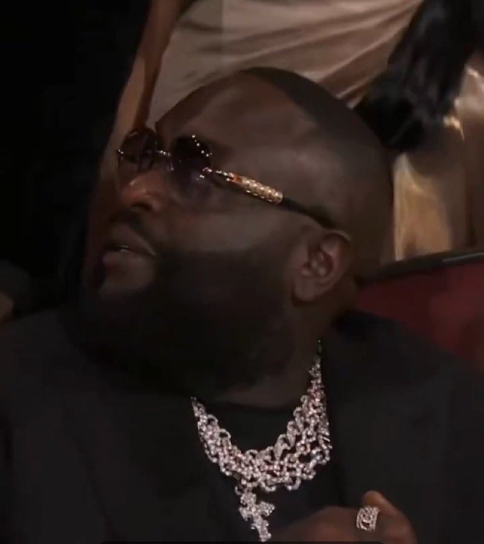 realestclips's tweet photo. @CollinRugg Officer rn https://t.co/tN1zrSclO5
