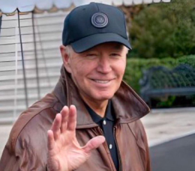 AntiLeftMemes's tweet photo. What was Joe Biden’s BIGGEST achievement ?? https://t.co/gChoHtDjF5