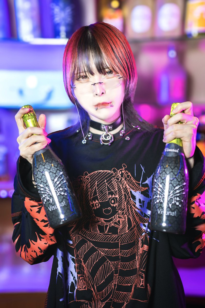 Visunal_OSAKA's tweet photo. Visunal 本日は0:00〜オープンです！

◆0:00-LAST
・とあ
@Visunal_toa 

お待ちしております☦️

#メンコン #ボーイズバー
#ヴィジュナル #メンズコンカフェ #ミナミ #メンコン求人 https://t.co/VUWn0GA5HZ