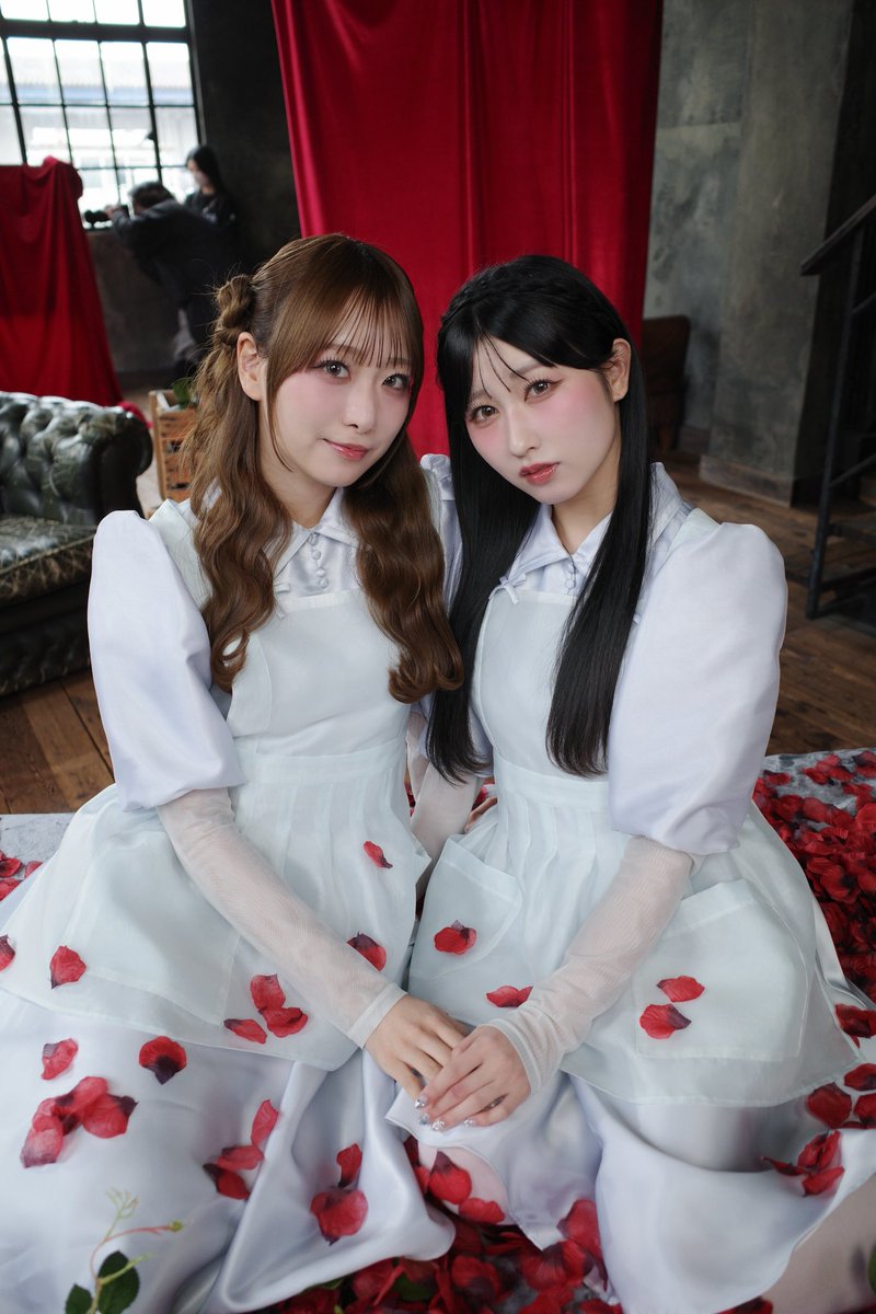 yamamoto_anna_'s tweet photo. しょこお誕生日おめでとー🍰🐣❤️

2人で野球のお仕事できたりうれしい♪
たまーに深夜に長電話したりする
時間とっても好きなんだ〜

笙古がやりたいことがいーっぱい
叶う年になりますように✨
#瀧脇笙古生誕祭2026 https://t.co/z7j4L1Mdzp