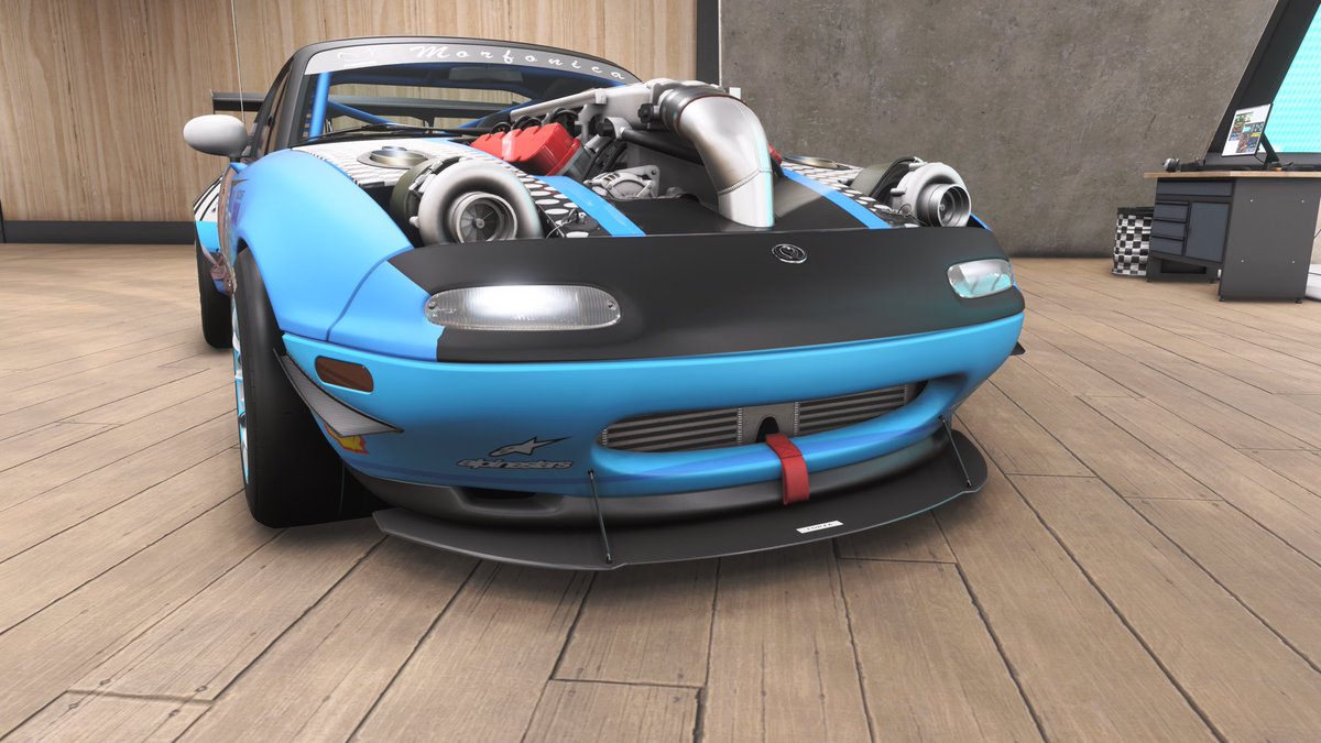 マツダのロードスターは軽量化にこだわった車。馬力より軽さ。 そんな