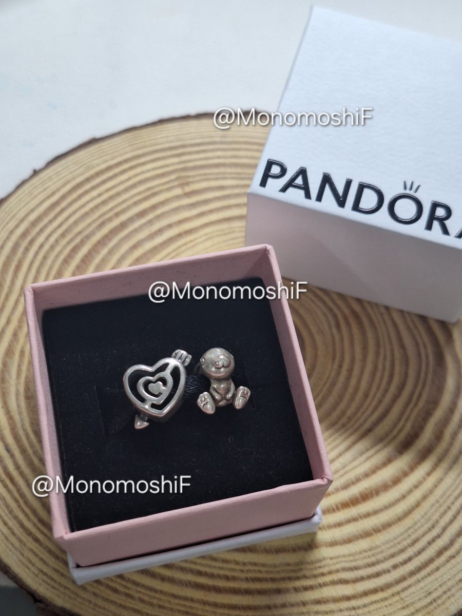 MonomoshiF's tweet photo. ชาร์มหมดนี้ 1200 รส. ไม่มีตำหนิ
งดต่อ ทักเล่น=บล็อก

แยกชิ้น + ค่าฉ่ง 35 นะคะ

♡มีเครดิต♡

แยก ⬇️
หัวใจ >650
กระต่าย > 650

ไม่รับนัด ไม่รับแมส รับผ่อน

#PandoraxKengNamping
#ส่งต่อแพนโดร่า #pandora #ส่งต่อpandora #ตลาดนัดpandora #แพนโดร่า #pandorathailand #เสื้อผ้า https://t.co/WS2LP4Ssb8