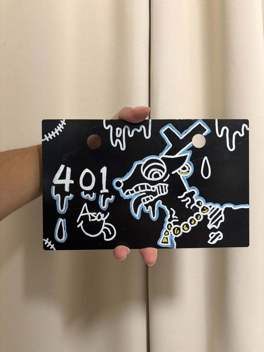 Hanamizuclock's tweet photo. ナンバープレート隠すやつ作ったよ、ついでにお絵描きしたよ https://t.co/amPWZqWmok