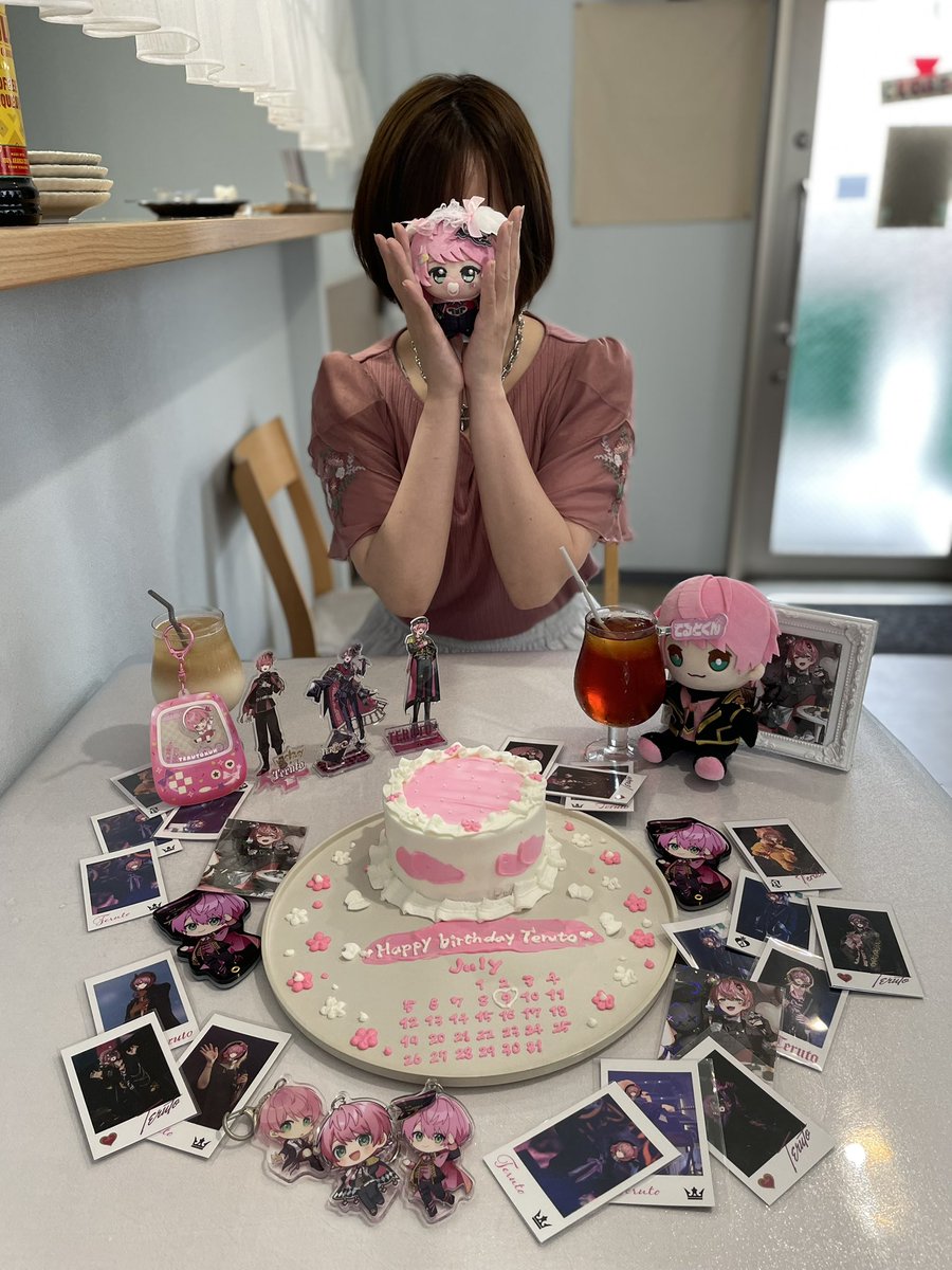 reika_trt's tweet photo. ꧁ᴴᵃᵖᵖʸ☆ᵇⁱʳᵗʰᵈᵃʸ꧂

てるちゃんと一緒に居られて毎日幸せ♡
うまれてきてくれて
ありがとう✨️

 #てるとくん2026爆誕祭 https://t.co/MGbZObfqwQ