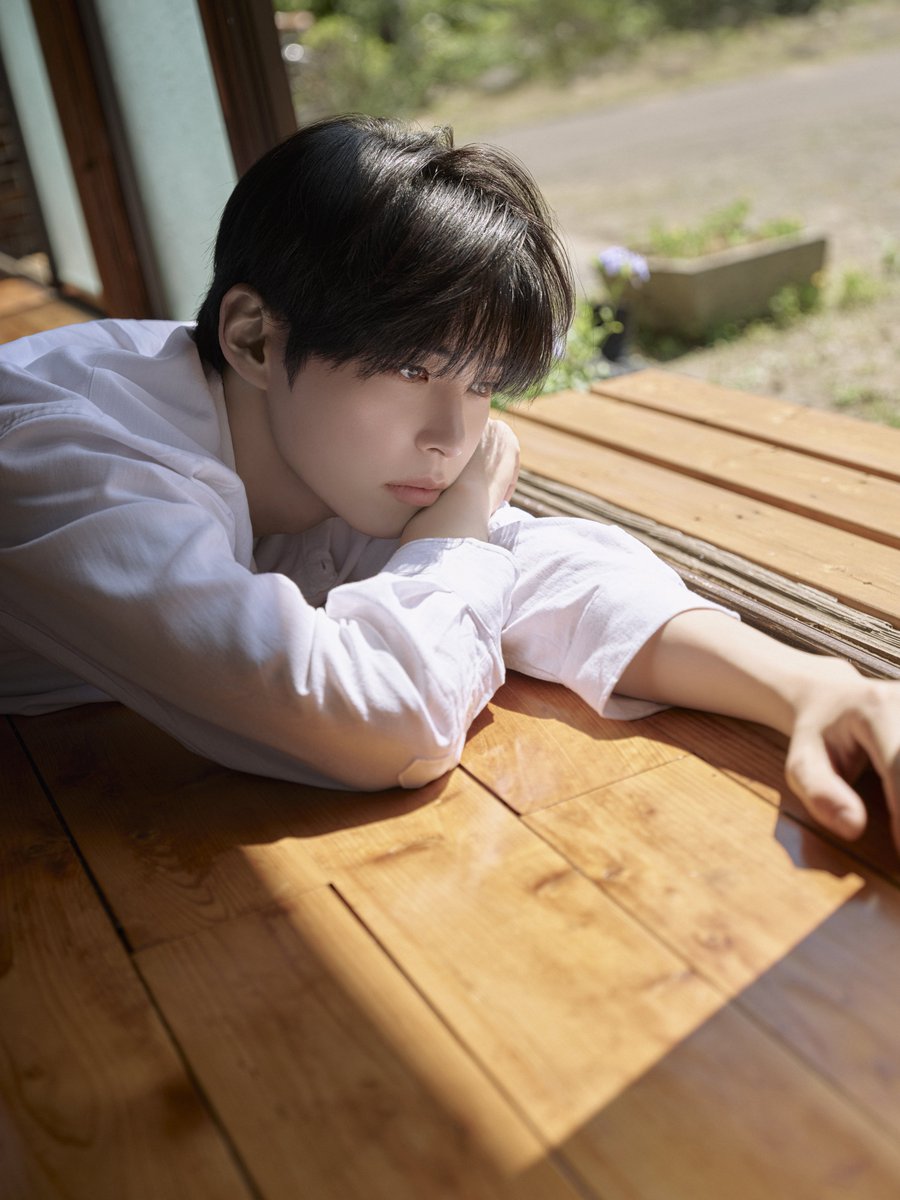 ZB1_jp's tweet photo. ZEROBASEONE Japan 2nd EP
 『回帰𝐿𝑂𝑉𝐸』

Concept Photo (PIECE ver.)
#SUNGHANBIN #ソンハンビン

2026.08.19 Release

💿 https://t.co/thGRbw74TU

#ZEROBASEONE #ZB1
#回帰LOVE
#イグジステンス #ZEROBASEONE_イグジステンス https://t.co/lDQF7Hrt8E