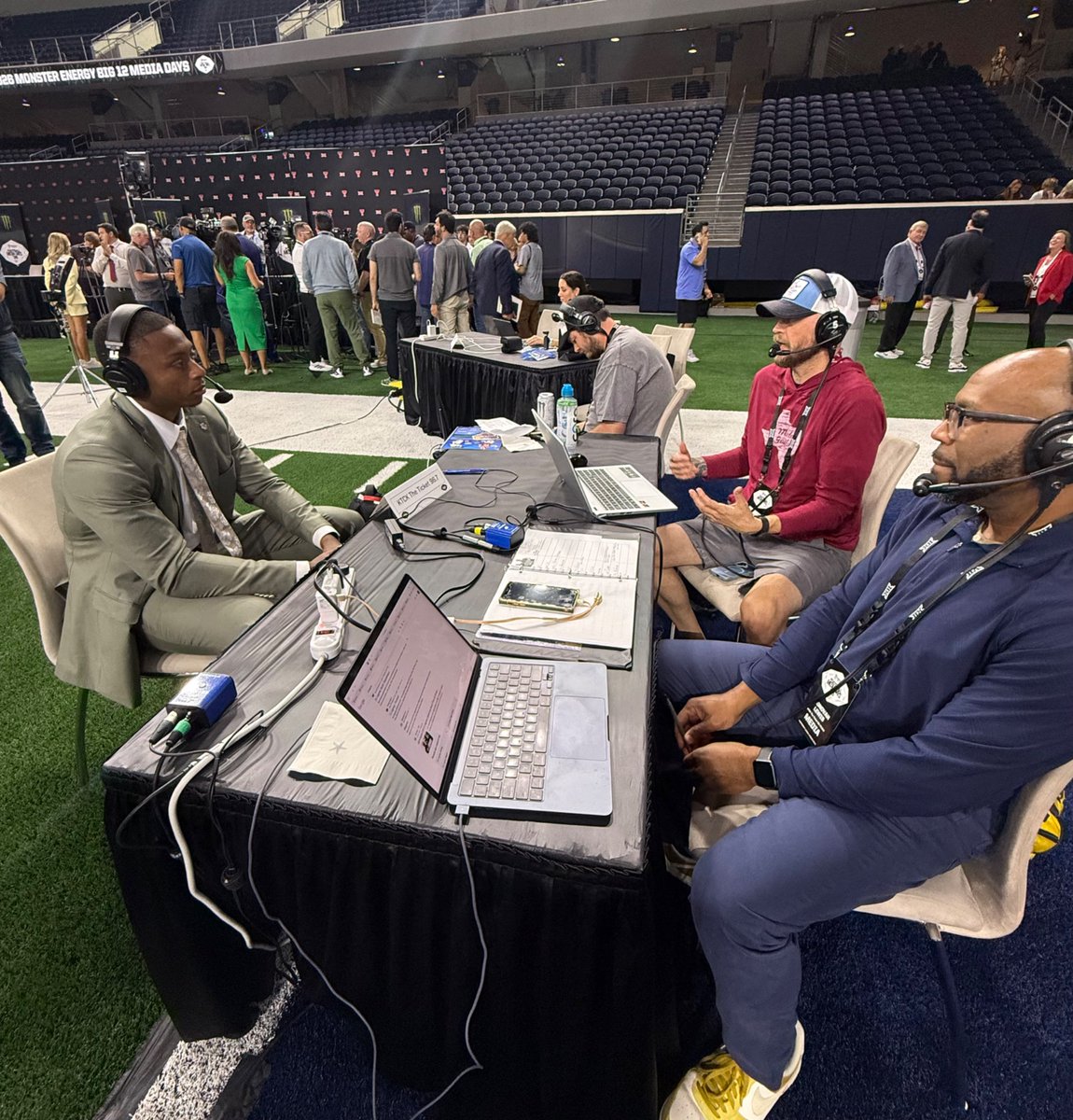 Invasion9til1's tweet photo. Let’s talk with @RealDJLag on @dfwticket! https://t.co/nyyVdOhz8d