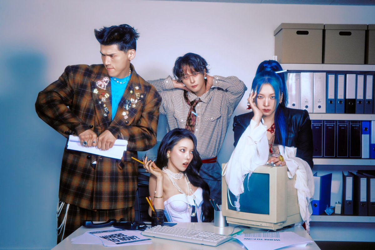 weedforjade's tweet photo. their concept photos are always so good but this takes the cake… https://t.co/TqGWvZ2k9i