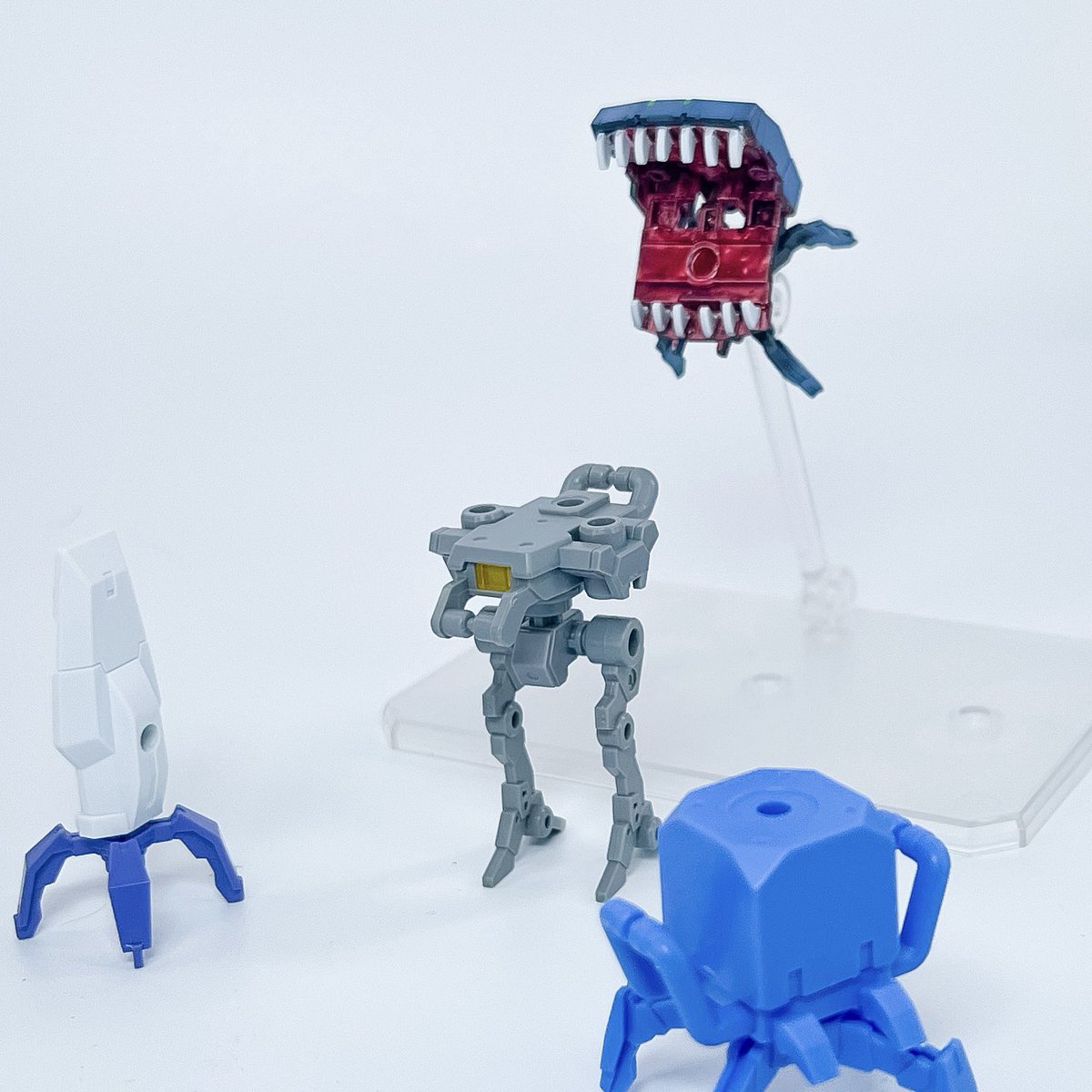 3RneV2fyUnI0lZ5's tweet photo. 【ロイロイダマシ(亜種)】

地球連合のロイロイに擬態した謎の生物
バイロン軍で発見されたものとは見た目が異なるが同種とされている

18日の東北オフ会のロイロイ交換会に持って行きます！

#30MM https://t.co/jbTdaspqTl