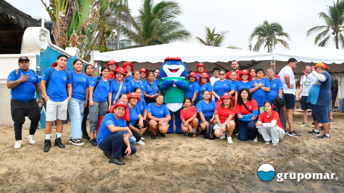 Grupomar's tweet photo. Reafirmamos nuestro compromiso ambiental con una jornada de limpieza en la Playa de Las Brisas por el Día Mundial de los Océanos. Con el esfuerzo de 60 voluntarios, intervenimos 3 km de costa y recolectamos más de 200 kg de residuos. ¡Acciones firmes por un entorno más limpio! https://t.co/9OlEjsUZD4
