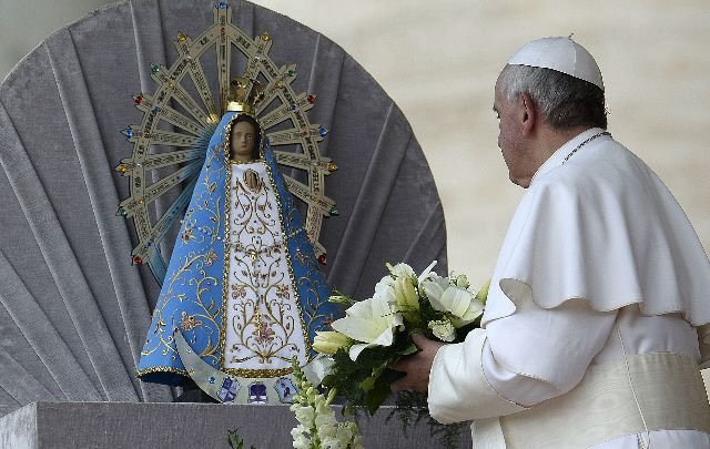 Dalelobito's tweet photo. Dios te salve María, llena eres de gracia; el Señor es contigo. Bendita Tú eres entre todas las mujeres, y bendito es el fruto de tu vientre, Jesús. Santa María, Madre de Dios, ruega por nosotros, pecadores, ahora y en la hora de nuestra muerte y acompañanos en el mundial. Amén https://t.co/EhbqpF5fyq