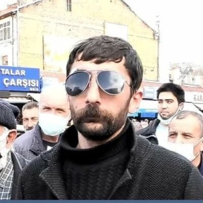 tmrtsekrem's tweet photo. Macron lavuğu https://t.co/lgSHexvc1K