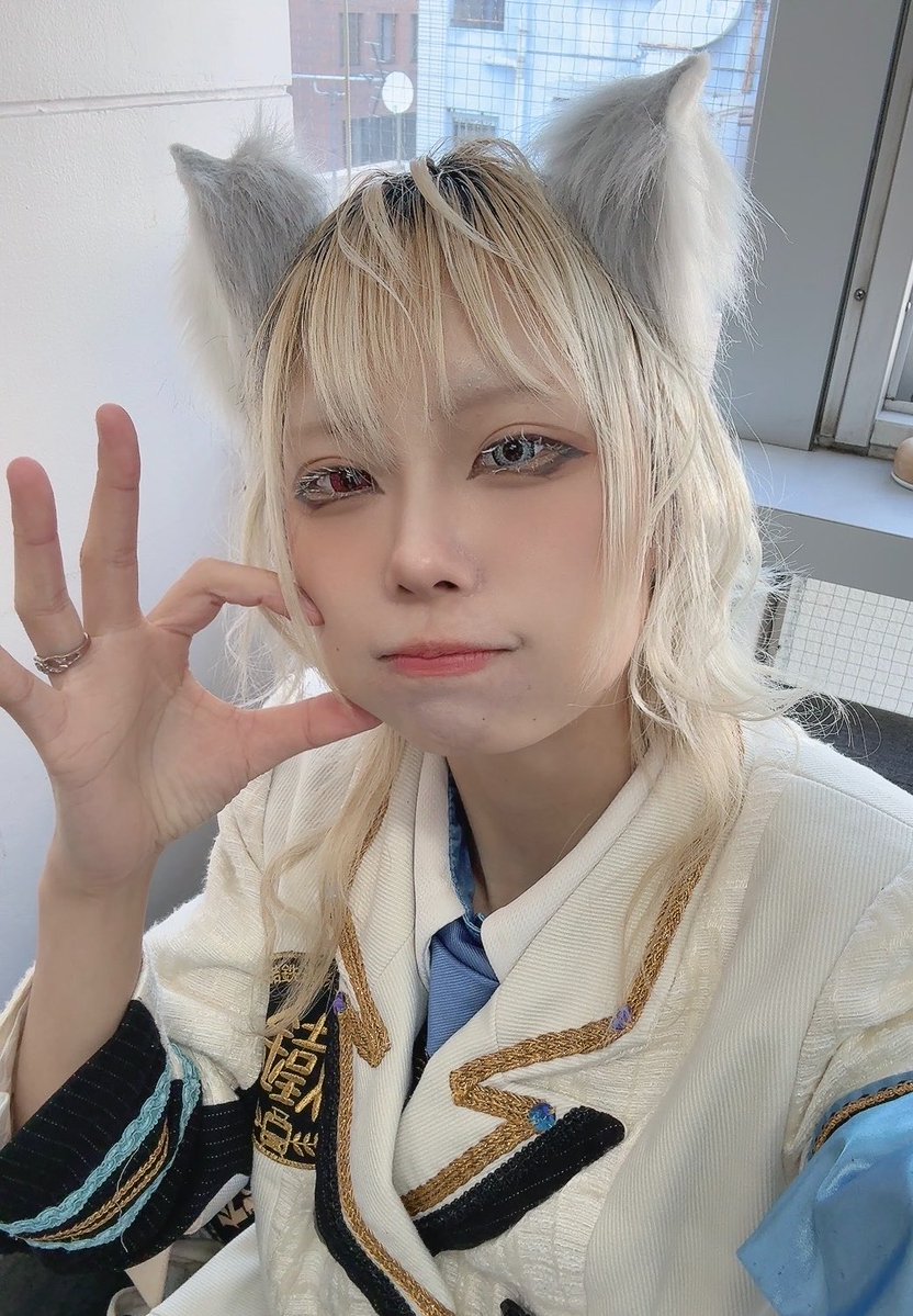 6年間の垢抜け🐺⸝꙳