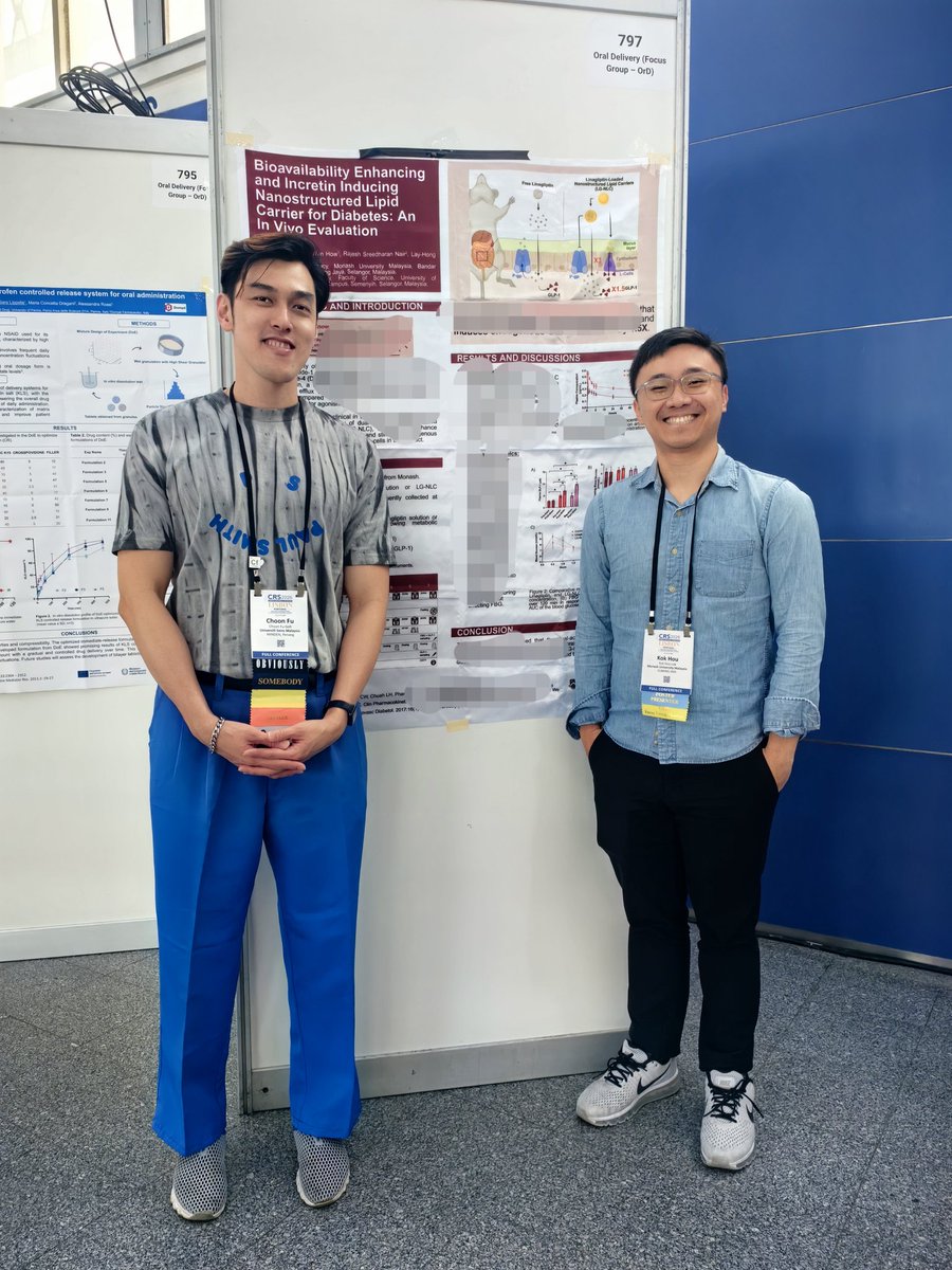 gohchoonfu's tweet photo. A great team from #Malaysia 🇲🇾 in #CRS2026 #Lisbon 🇵🇹 with 2 travel awardees from @CRSMalaysia, Yee Shan from our #skinresearch grp & Kok Hou from Monash Uni Msia this year! @CRSScience #pharmaceutics #drugdelivery https://t.co/x0YRNyr97O