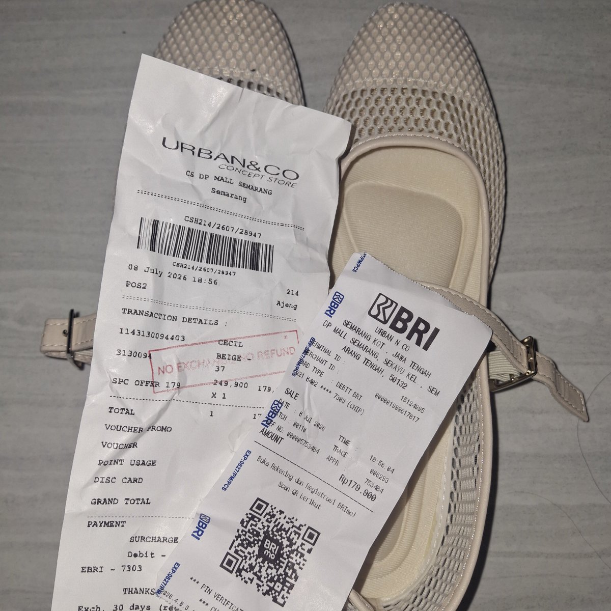 andriassafar's tweet photo. @draftanakunpad4 titip jual, flatshoes urban n co 150k ajaa belum dipake samsek, bisa shopee, dijual karena kegedean mau beli yg size 36 ajaaa, boleh nego🫶 https://t.co/NBqtOV1WgW