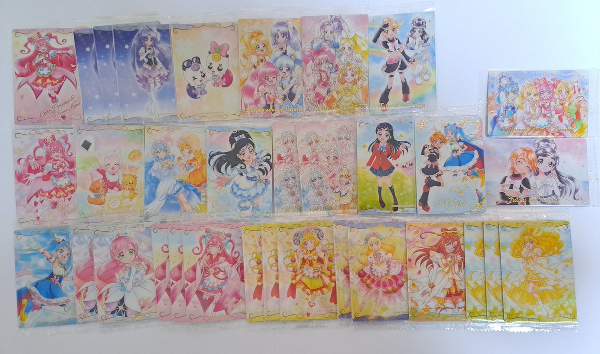Walkure_2067's tweet photo. プリキュア ウエハース カード 交換

譲→画像1〜8（ALT参照）

求→画像9〜11（スタンプ優先）

HR⇄HR交換
SSR⇄SSR交換でよろしくお願い致します

まとめて交換優先
郵送可
お気軽にお声がけください🙇🏻‍♀ https://t.co/RNco9Pv6ky