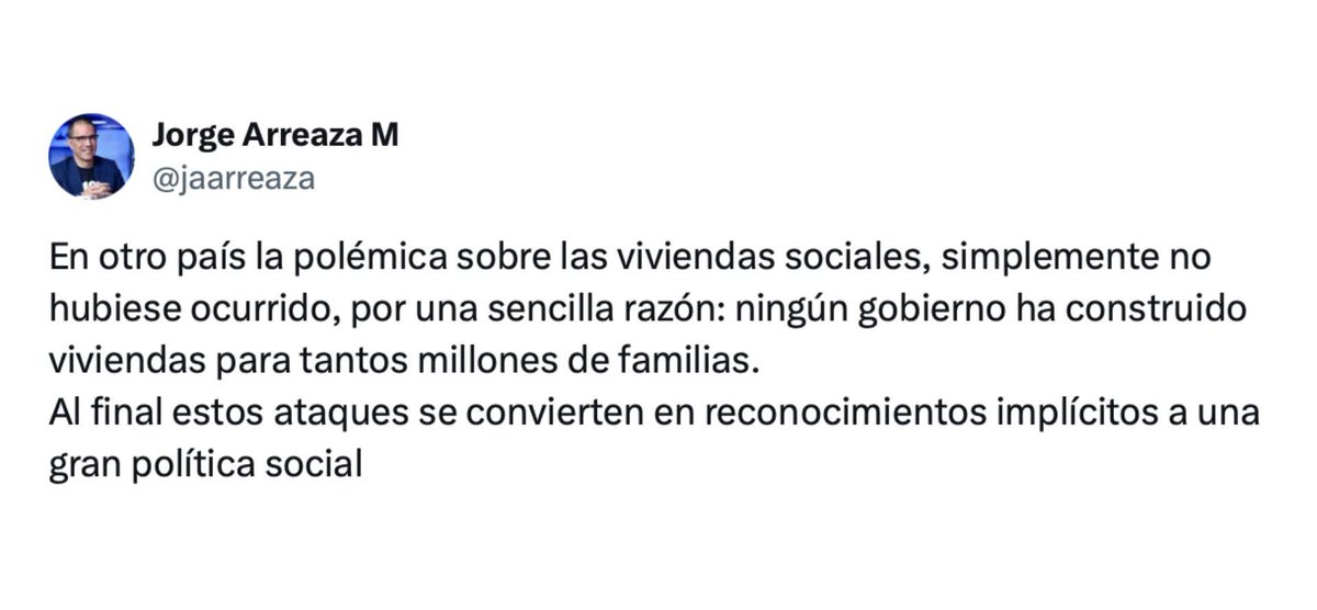 Naky's tweet photo. Revisen el razonamiento de Jorge Arreaza: el que se cayeran las viviendas prueba que las hicieron, aunque hayan sido de pésima calidad, las pagaran con renta petrolera, y mientras debilitaban nuestros sistemas institucional, productivo y financiero. 

#UnPoquitoDePorFavor https://t.co/FE72lQM1iX
