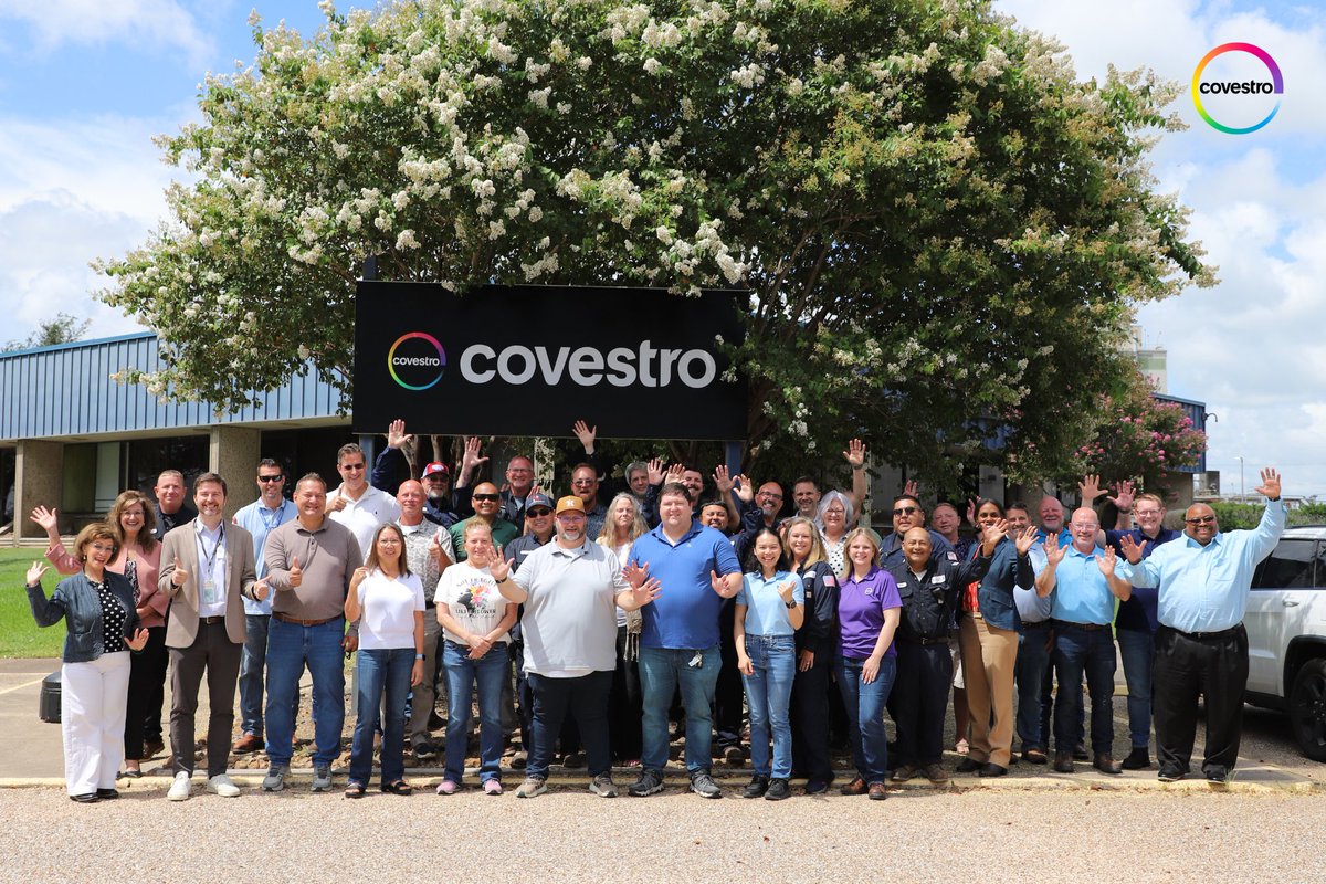 CovestroUS's tweet photo. A new chapter begins in Freeport, Texas! We’re thrilled to welcome our newest colleagues to Covestro. 🎉

Following the acquisition of the HDI derivative production site, we’re excited to bring together talented teams focused on serving our customers across the U.S. market. https://t.co/znXn2PPson