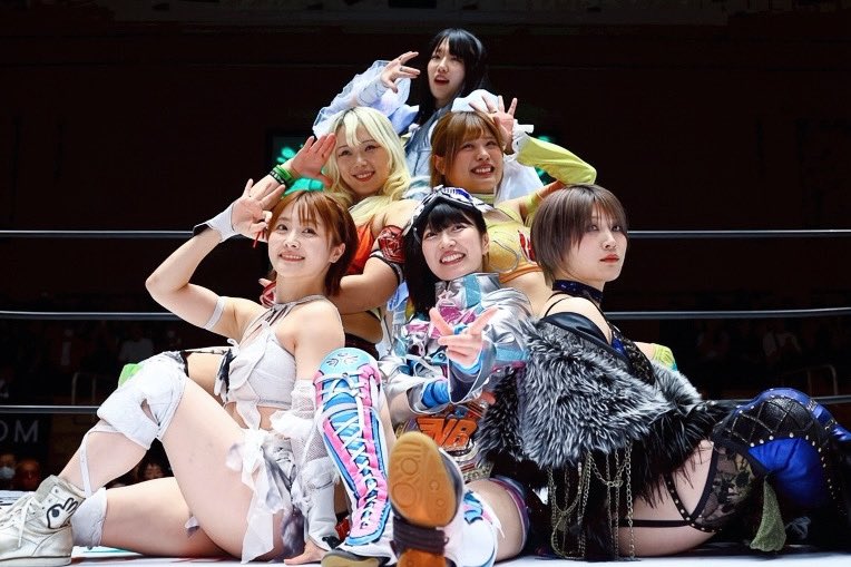 stardom_sakura's tweet photo. 🪐✨

宇宙の果てまで、ついてきてね！ https://t.co/oZymP9xAjT