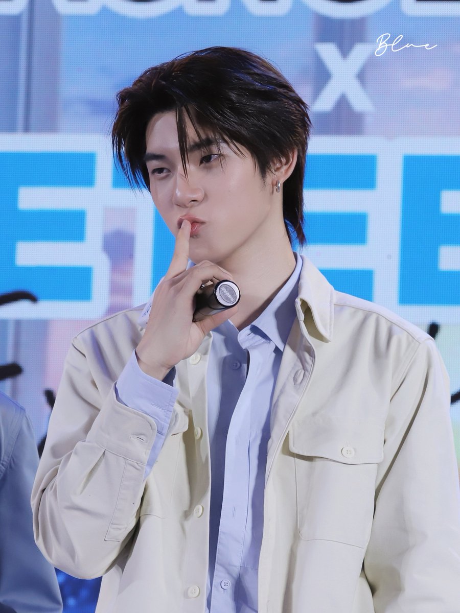 Blueandyouuuu's tweet photo. วันพิชิต วันนี้เท่จัดดดดดเลยน้า 🤫

ACNOLAB BENEFIT X TEETEEPOR

#TeeTeePorDrankInLove 
#AcnolabXTTP 
#twnpich @twnpich https://t.co/xRq5eWy1XZ