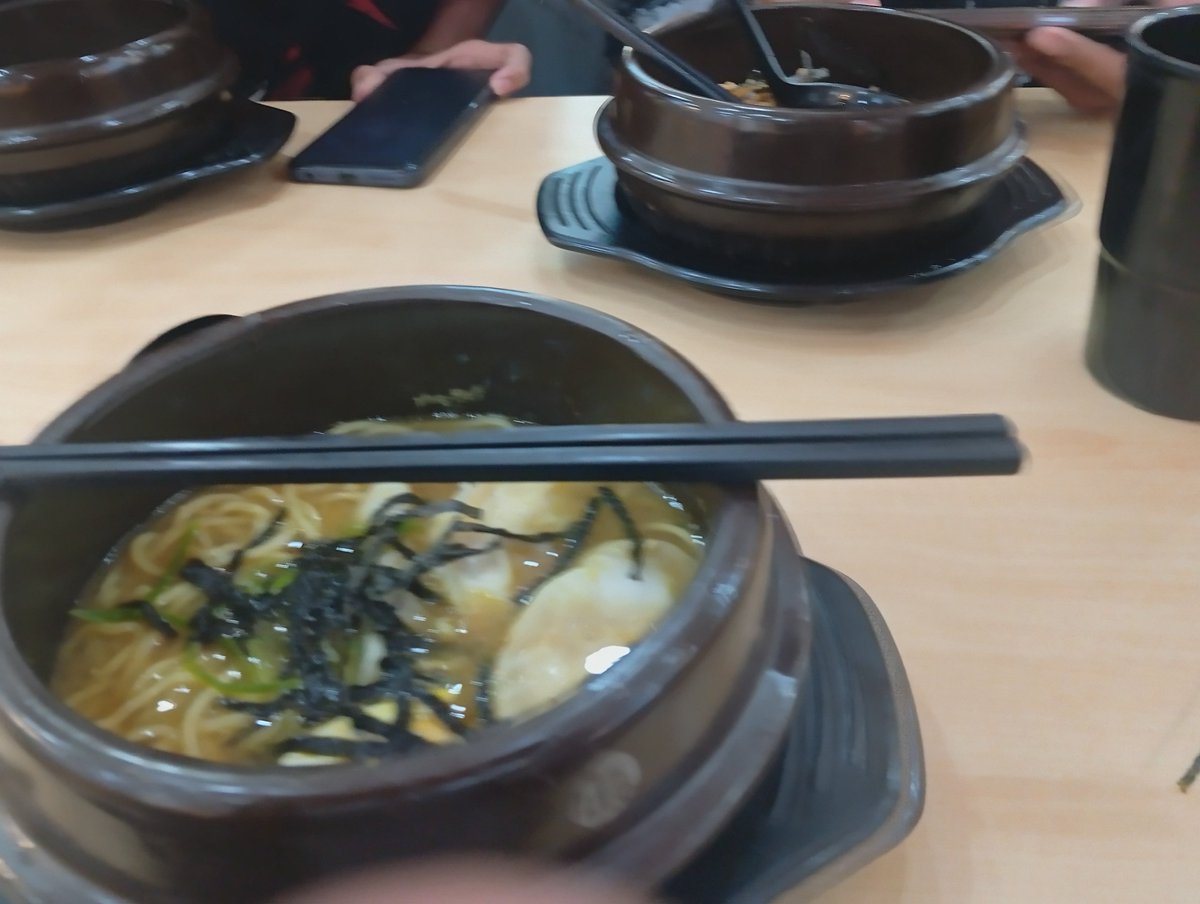 Goonyuuri's tweet photo. Ramen https://t.co/NPJCEHk0cc