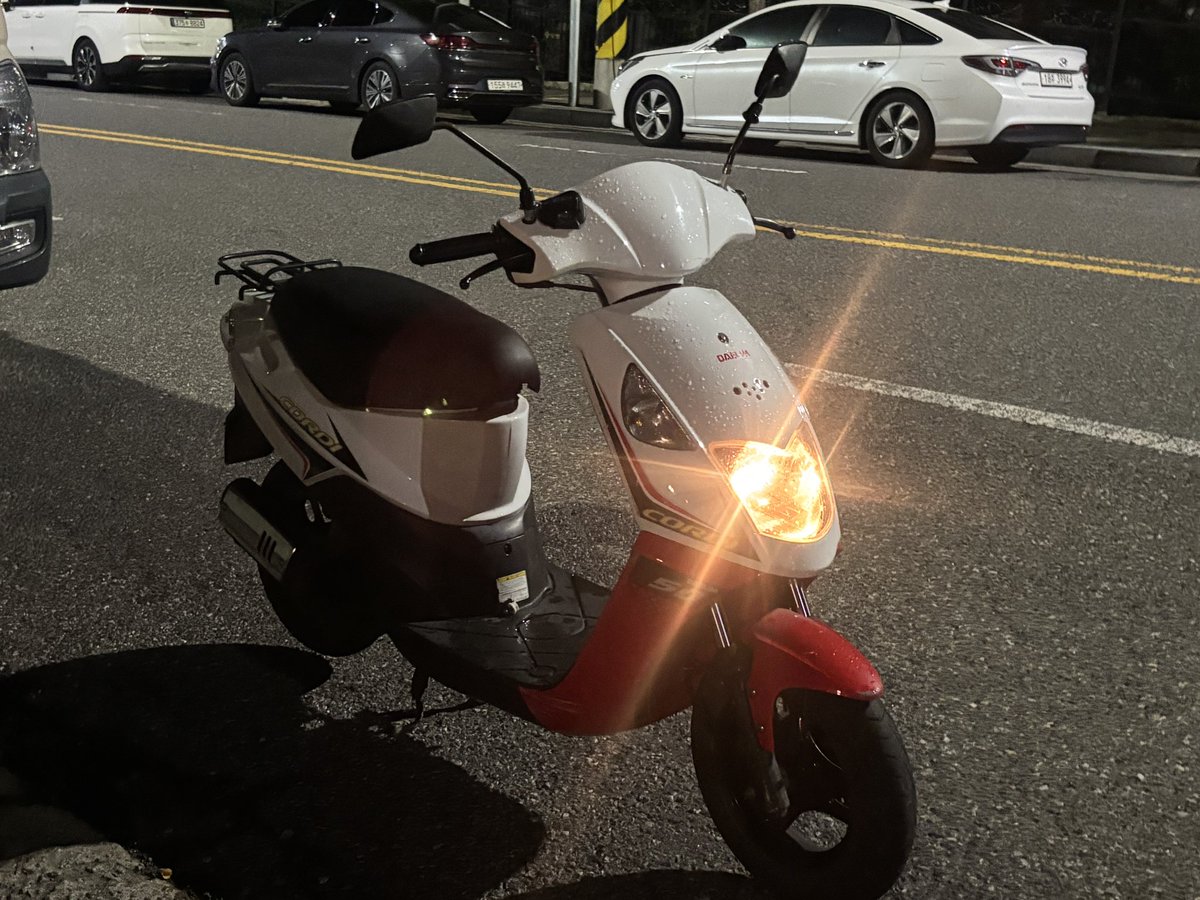 danang1751's tweet photo. ホンダdioのようなエンジン！AF28 😂😂 https://t.co/ihaVvjGGBr