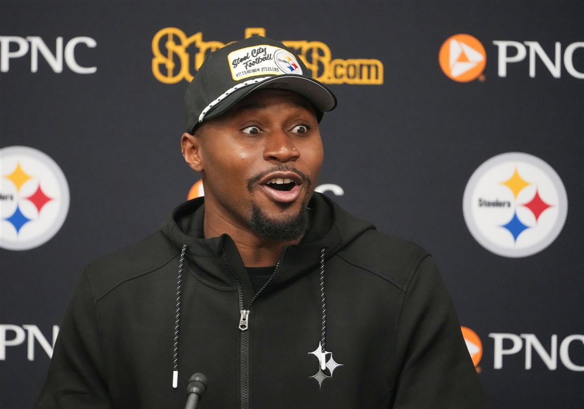 elitetakes_'s tweet photo. Lowest Passer Ratings Allowed When
Targeted In 2025

1. Jamel Dean (47.7)
2. James Pierre (52.8)
3. Joey Porter Jr (57.2)

Developing a conspiracy that this metric was created within the Steelers organization https://t.co/I7VT0U2yu2