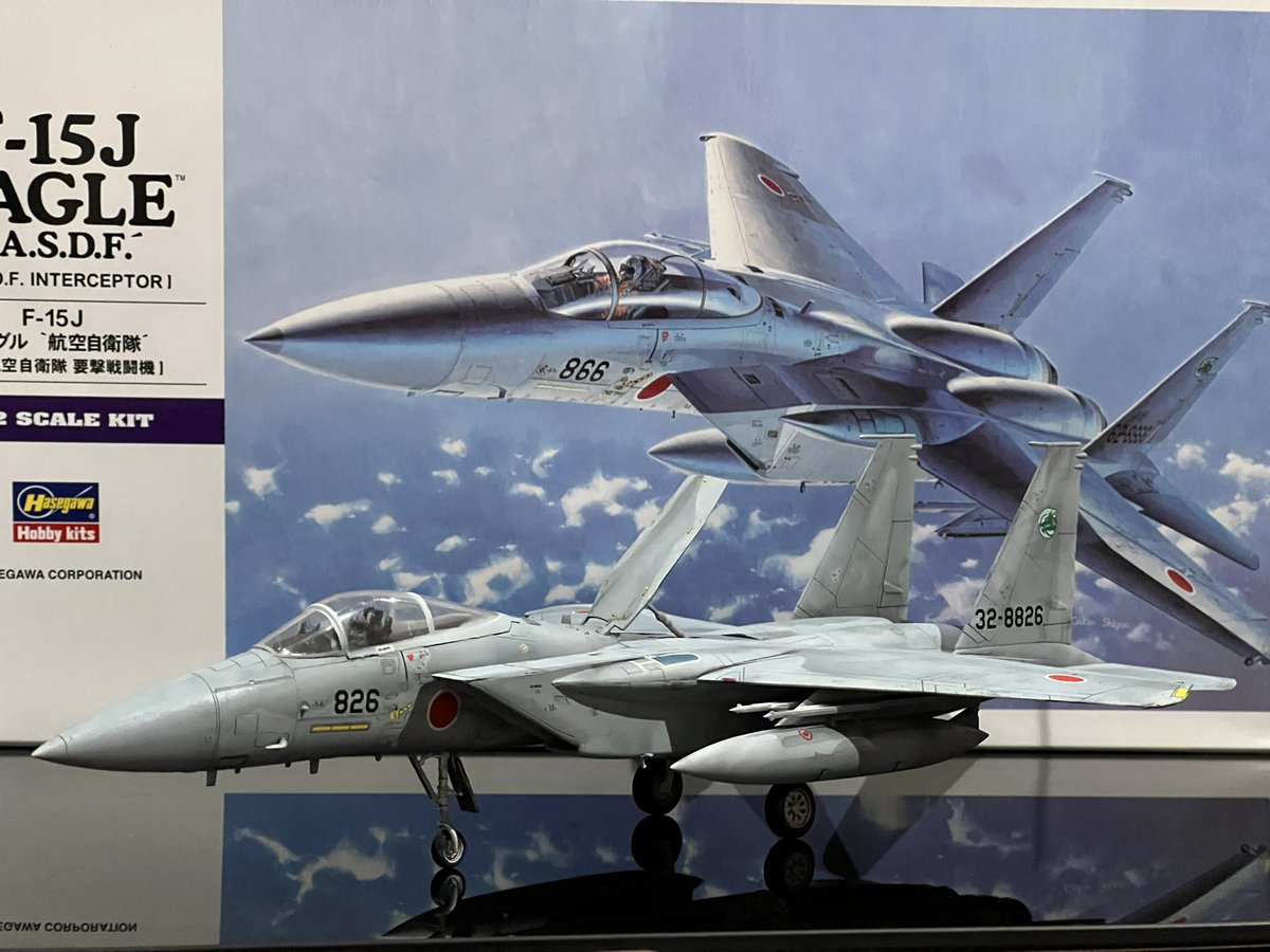 kkfactoryplamo's tweet photo. ハセガワE12  
1/72 F-15JイーグルJ.A.S.D.F

完成しました✨

昨年の百里でタ���シングしながらエアブレーキをパタパタやってくれてる時の感じで作りました。
制空迷彩が思うようにキマりませんできたが、教訓と学びの多い制作になりました🤤

#ハセガワ
#F15 https://t.co/vlk0aajHYF