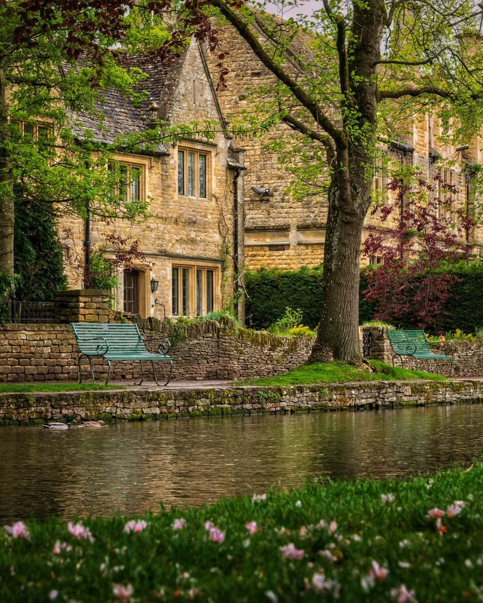 earthviewss1's tweet photo. Cotswolds, England 🏴󠁧󠁢󠁥󠁮󠁧󠁿 https://t.co/E3j2QNLj5W