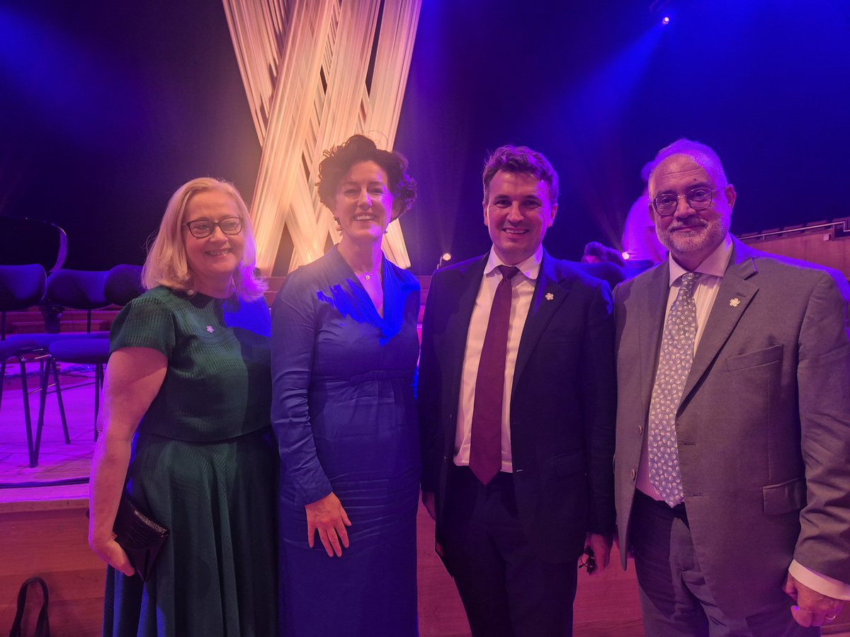 IrishRegions_EU's tweet photo. Head of Delegation @gillcoughlan was delighted to join the opening concert of @Ireland2026eu Réaltbhuíonta /Constellations, in Brussels which showcased contemporary traditional Irish music. Thanks to Minister O'Donovan and Ambassadors for a wonderful evening. https://t.co/CfXlmmWcl8
