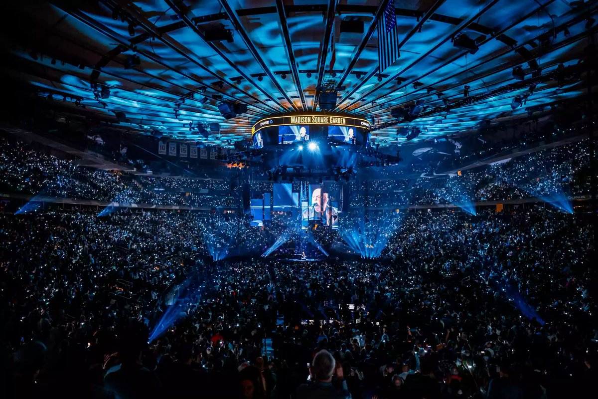 LouisWT91World's tweet photo. 🌍| HOW DID WE GET HERE? NORTH AMERICA 

📍 New York, United States
🏟️ Madison Square Garden
🗓️ 08 Jul.
🕘 19:00 (local time)
👥 19,500 
⭐ SOLD OUT 

#HDWGHWTNewYork https://t.co/g7VYRQrFLO