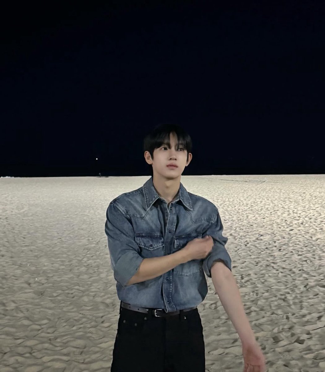 hrarchivee's tweet photo. 사실하나더잇지롱 https://t.co/IOg5nZPGji