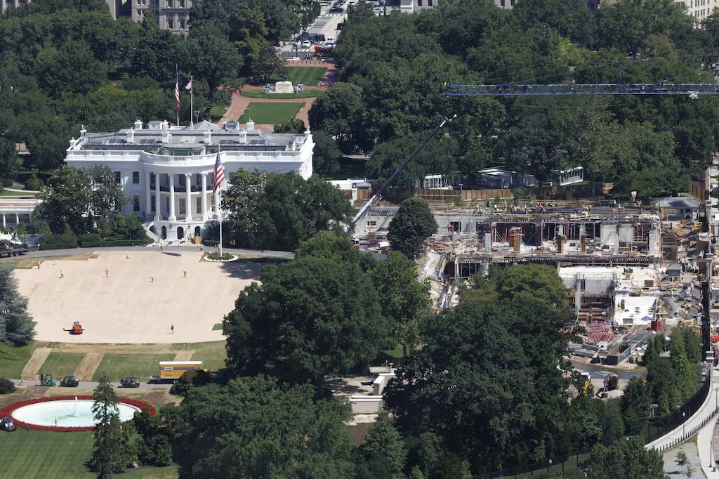 Road_trippn's tweet photo. Donald the destroyer. 
#WorstPotusEVER https://t.co/DYzp8NrM6Y