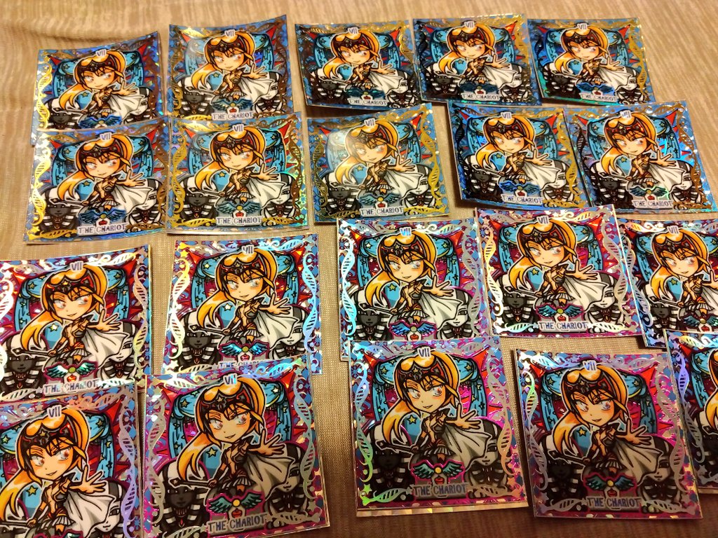 ひたすら箔押ししてた。 前回は分かりにくい2種だったので、今回は