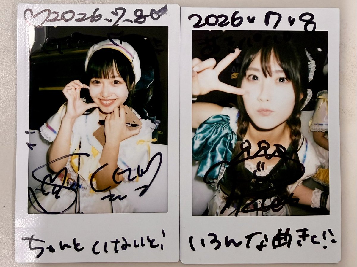 aki__56's tweet photo. GRIT出た時点でSAYAちゃんに見つかりチェキの時にライブ見てないの詰められたけどごめんとしか🤣最初から見るつもりでは来たのよ😅チェキ撮ったから許してぴよ🙏 https://t.co/UFr0CqsIL1