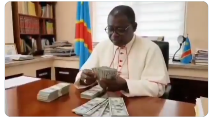 kinshasaweb's tweet photo. #RwandaGate #AmbongoGate #CardinalAmbongo #SCEAM2025 #StopKagameNow #RwandaIsKiling #RapportMapping #Genocost2025 #Genocost #Cenco
Qui a composé cette chanson ? 😎
https://t.co/iLkEwJIbIv https://t.co/QYbaG0Yfxr