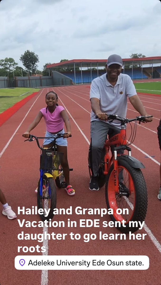 DurkioWiz's tweet photo. Davido’s daughter Hailey &amp; her Grand Dad in Osun state 😍❤️ https://t.co/V9HNQ9ajEl