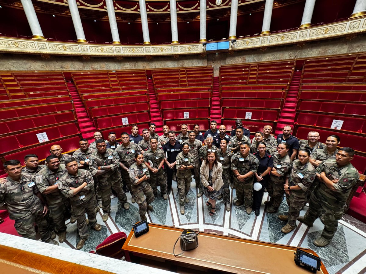 CPP_FAPF's tweet photo. #14Juillet 🇫🇷 Les militaires du Pacifique présents à Paris !
Provenant des FAPF et des @FANC_Officiel ils forment un seul bloc et enchaînent les répétitions. Entre rigueur militaire, et moment de cohésion. Ils sont prêts à défiler avec fierté🫡 https://t.co/hPkCcmAQdb