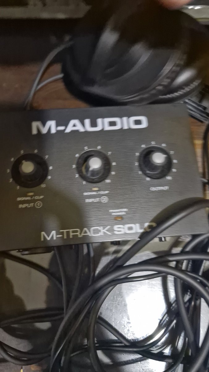semutlaler's tweet photo. #WTS #BU #Jual  MIC AT 2020 PLUS SOUNDCARD, MINAT DM AJA YAA https://t.co/bGjQXqstYe