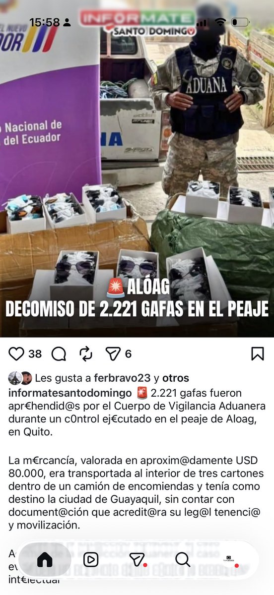 tapia_85's tweet photo. Son payasos 🤡 o quieren hacer quedar bien al directo @SENAE_Aduana réplicas 5 dólares en China x  15 % IVA x 30 % arancel gafas cuánto da ????? @DanielNoboaOk la verdad lo botó a patadas a ese funcionario https://t.co/fXtMQX0lcj