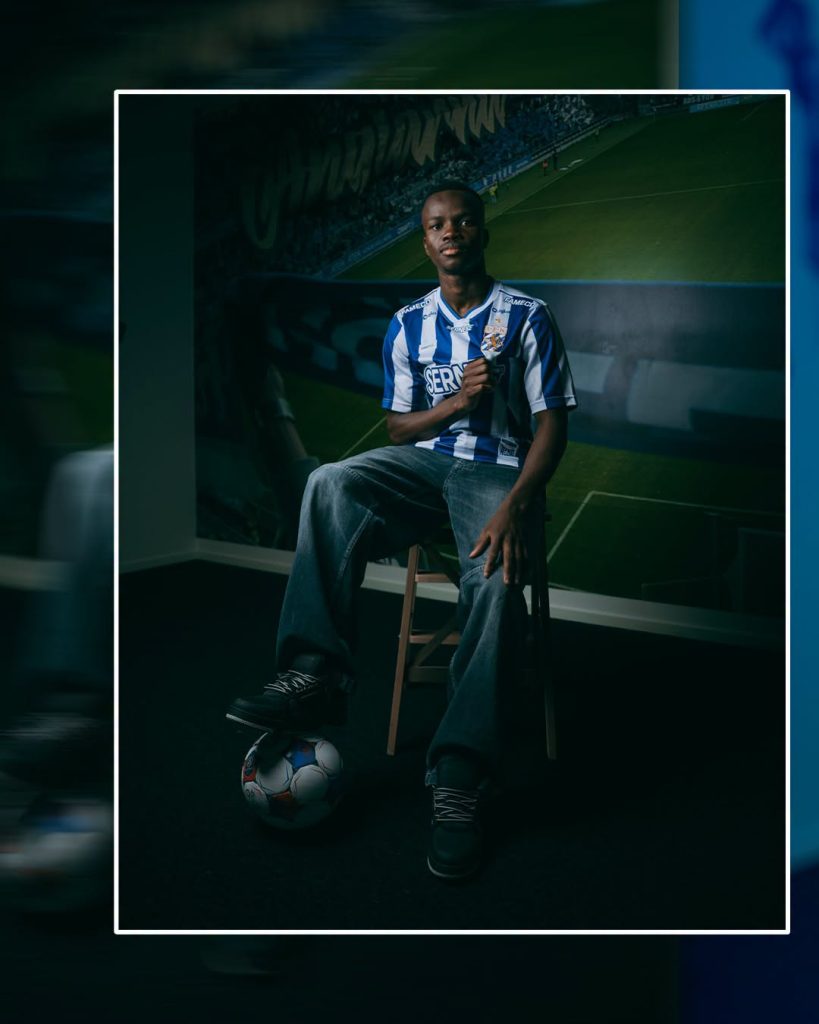 Ghanasoccernet's tweet photo. Ghanaian defender Issaka 'Baba' Seidu looks forward to great experience at Goteburg https://t.co/thBzLXQo4z https://t.co/kxvjo6VVqc