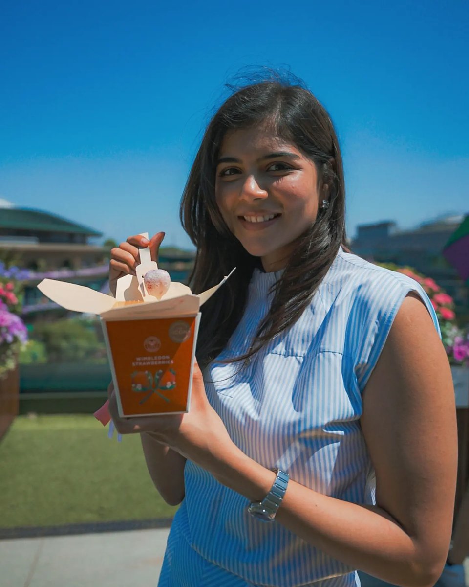 filmfare's tweet photo. From the big screen to Centre Court, #KalyaniPriyadarshan enjoys a day at #Wimbledon. 🎾

#FilmfareSouth #Celebs https://t.co/tDh5DK0im3