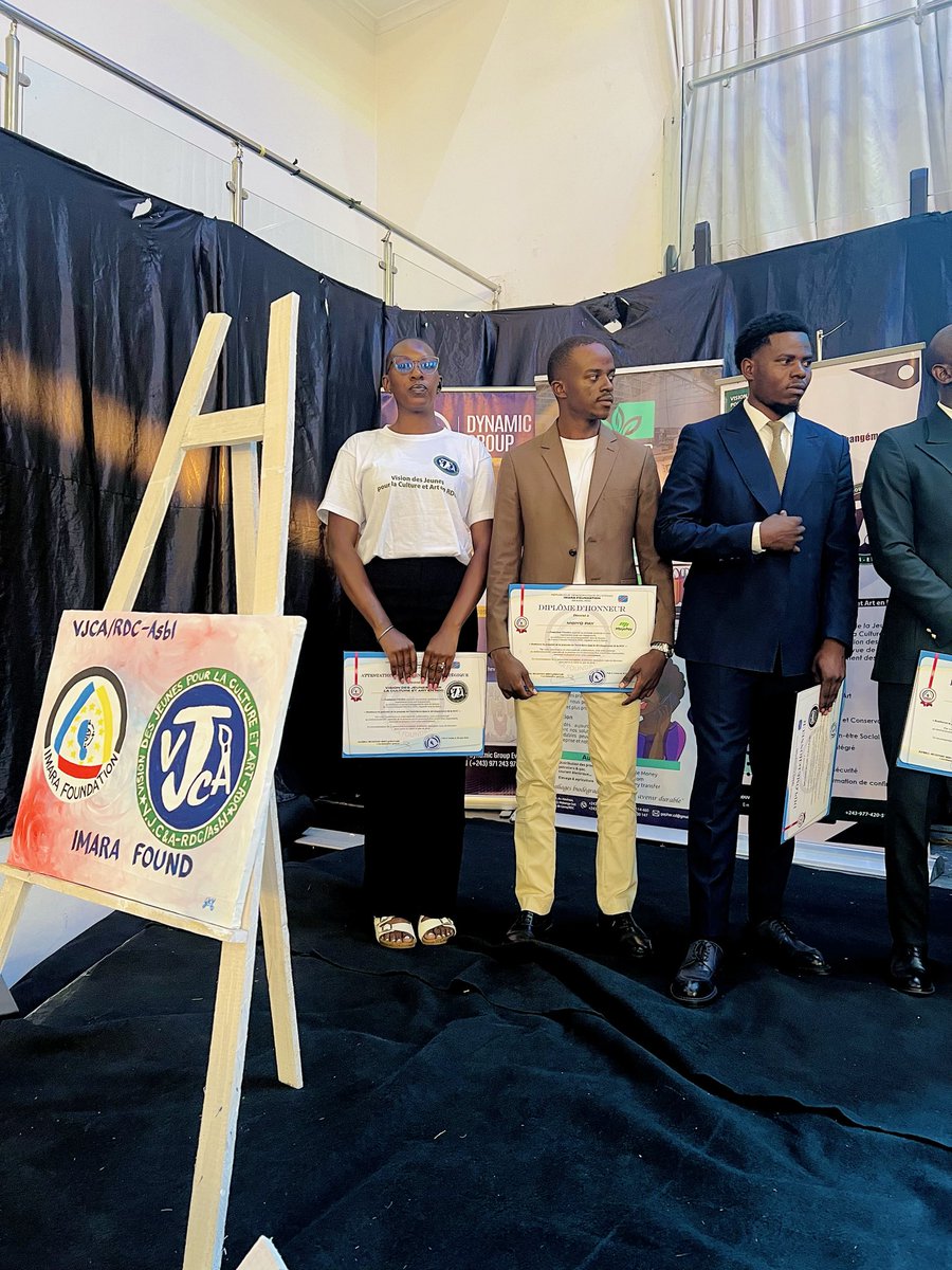 vvisionjeunes's tweet photo. La Vision des Jeunes pour la Culture et Art en RDC adresse ses sincères félicitations à Mme Rachel RUHIMBASA MULOWHE, honorée par IMARA FOUNDATION 🇨🇩 à travers la remise d’un Diplôme d’Honneur, en reconnaissance de son engagement et de sa contribution remarquables. https://t.co/k7r7r0ksIA