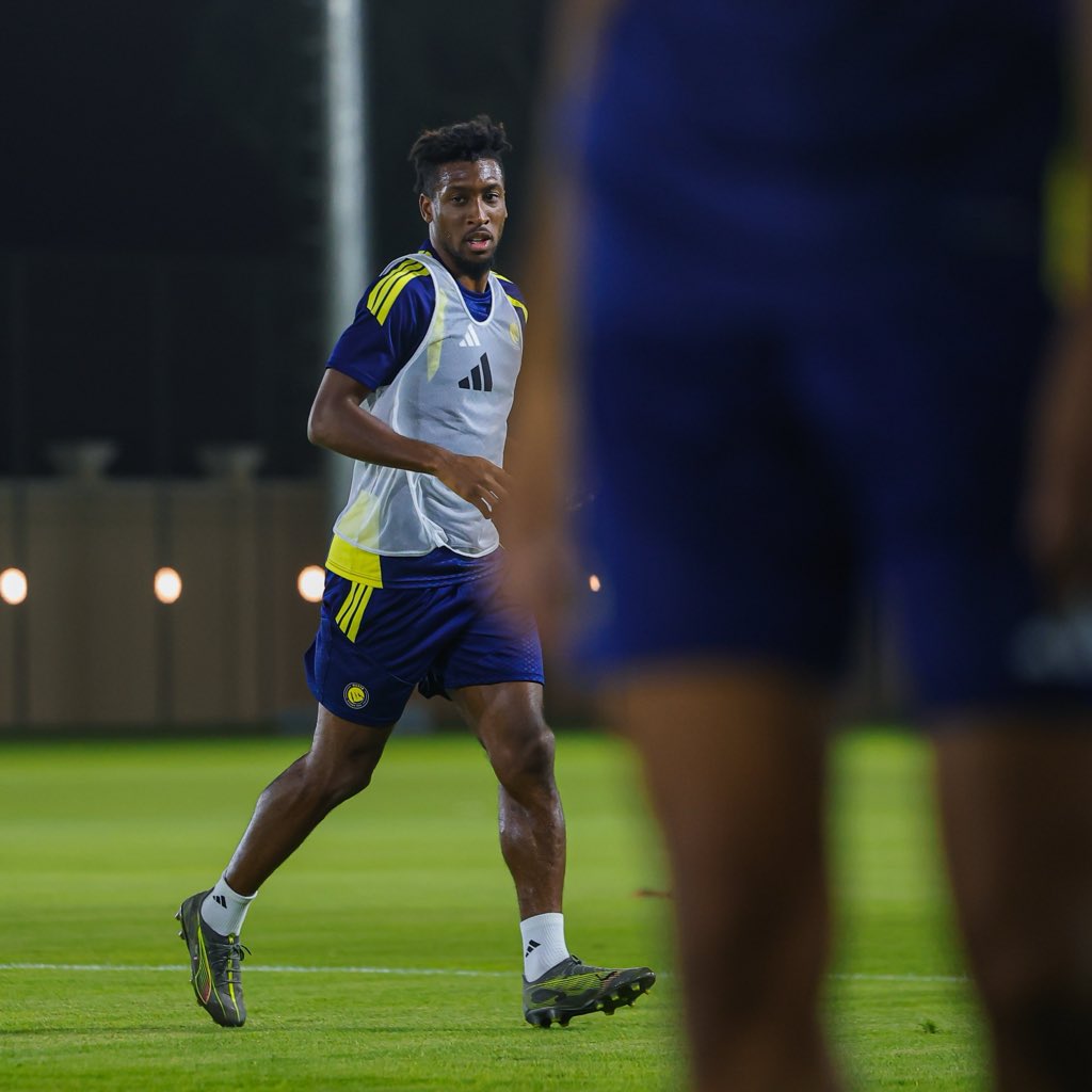 Khaledeneho's tweet photo. هل كان في عقدك شرط الدوري؟ هذا هدف الدوري
كل ماشوف كومان اتذكر وصف فارس عوض

من اكثر اللاعبين اللي مشتاق له والله 🇫🇷💛 https://t.co/6YonET9PkP