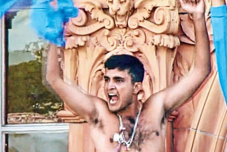 darab_farooqui's tweet photo. Everything else is ok, but bhai, you had a reference. You couldn't even match the expressions? 

What is this constipated look? https://t.co/wT4D75uGUT