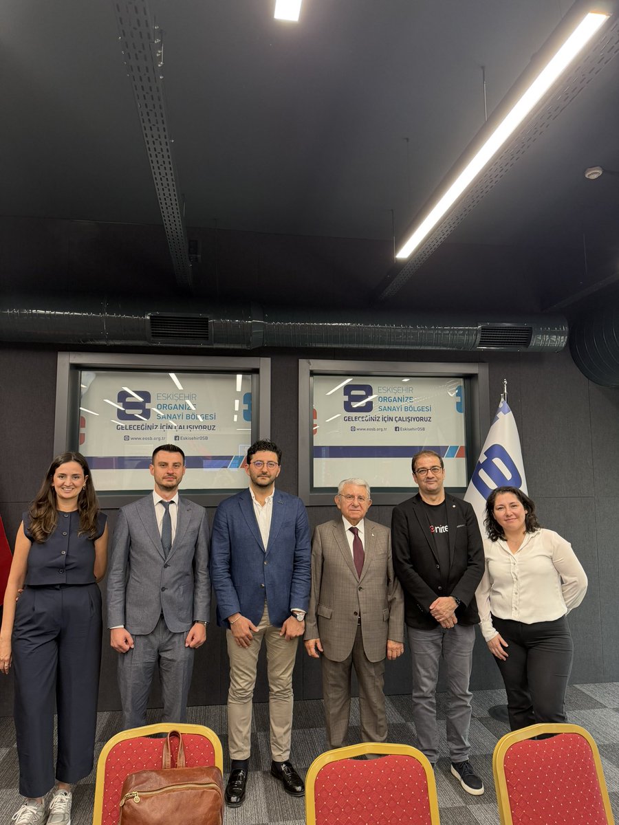 vguren's tweet photo. 📣@kocdigital ve Eskişehir OSB tarafından organize edilen endüstriyel yapay zeka buluşmalarında @MonitEyee olarak yer alarak sahadaki katma değerli endüstriyel görüntü işleme çalışmalarımızı aktarma fırsatı bulduk.

Yapay zeka odaklı çözümlerin aktarıldığı bu etkinlik ile üretken yapay zeka senaryolarından tedarik zinciri optimizasyonuna kadar saha uygulamaları canlı örnekler ile paylaşılarak interaktif şekilde dinleyicilere aktarıldı.

Bu değerli organizasyon için başta Eskişehir OSB YKB Sn. Nadir Küpeli’ye ve KoçDigital ekibine çok teşekkür ediyorum. Endüstriyel çözümlerimiz ile KoçDigital partneri olarak sanayi kuruluşlarının dijital dönüşüm yolculuğunda yanlarında olmaya devam edeceğiz🦾